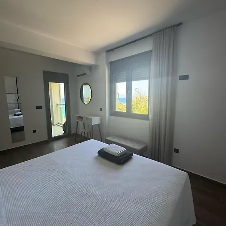 Lihi's Sea View In Rhodes Appartamento Rhodes City